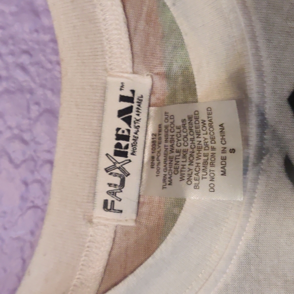 Faux Real ugly Christmas sweater look - Picture 2 of 4